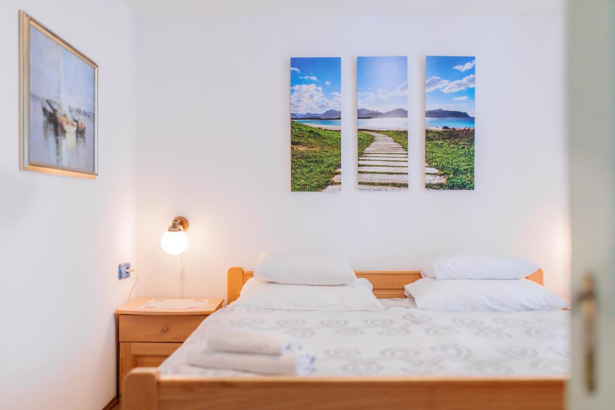 Apartment Villa Marija, Pinezici Krk Town Dış mekan fotoğraf